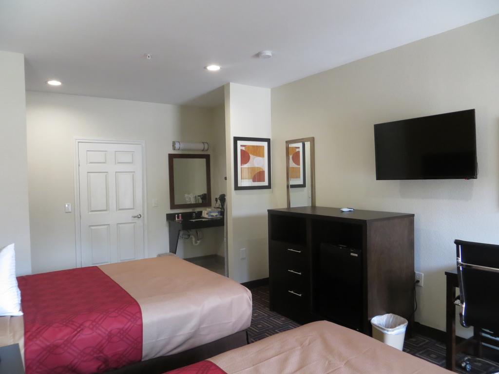 Econo Lodge Inn & Suites Houston Nw-Cy-Fair Jersey Village Exterior foto